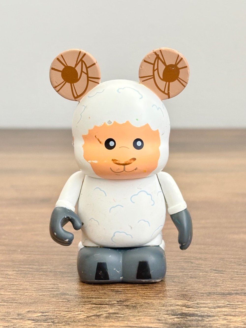 Disney Urban Series 9 Sheep Lamb Wool Maria Clapsis 3" Toy Figure Collectible